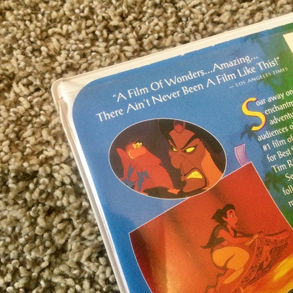 🎥 Walt Disney Aladdin on VHS 📼 - Picture 6 of 7
